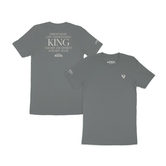 Young David King T-Shirt - T-Shirts